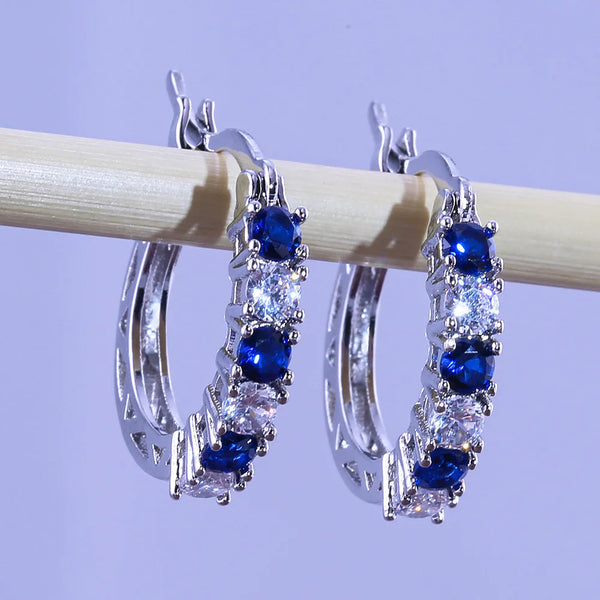 Brinco de Argola Prata 925 Delicado e Elegante para Festas e Eventos