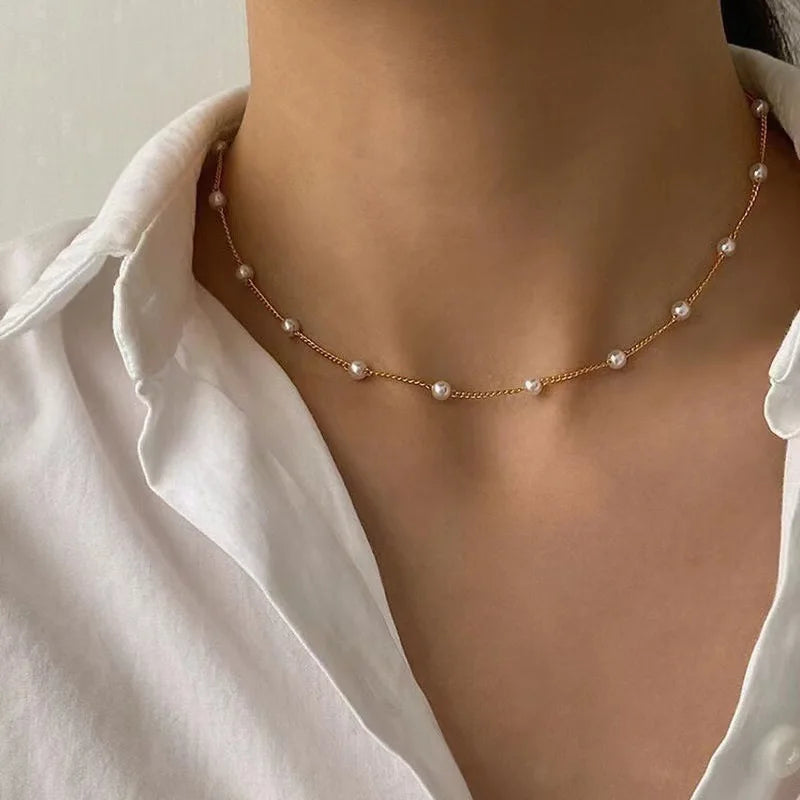 Kit com 3 Colares Femininos – Pérolas & Coração em Ouro 14K, Elegância à Prova d’Água