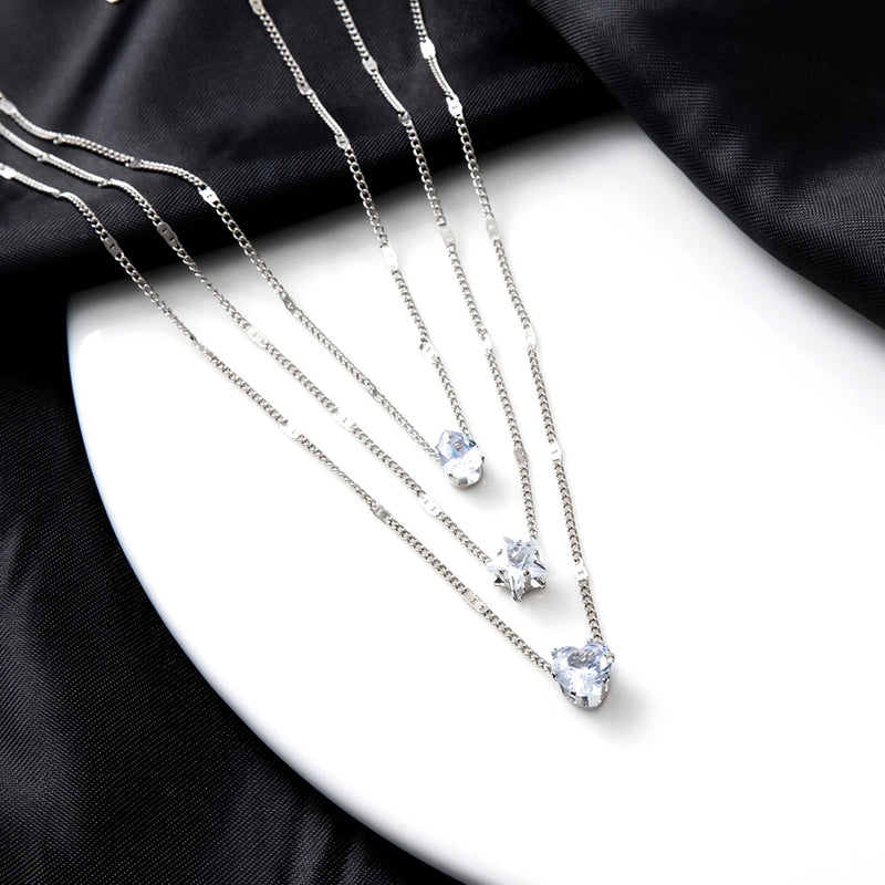 Colar Feminino Delicado Multicamadas com Pingente de Coração, Estrela e Gota – Presente Charmoso