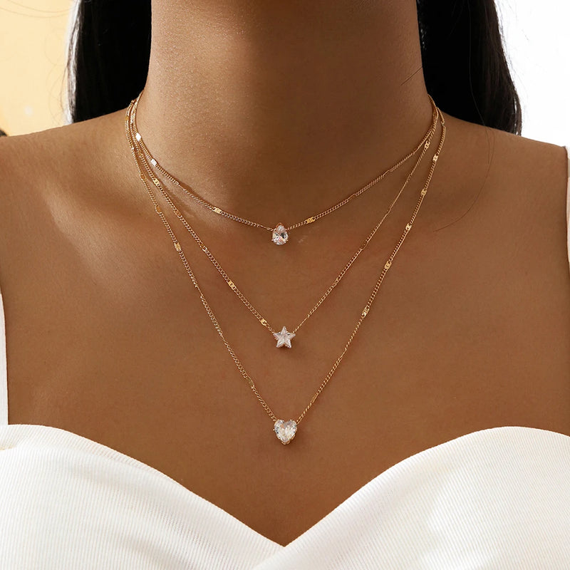 Colar Feminino Delicado Multicamadas com Pingente de Coração, Estrela e Gota – Presente Charmoso