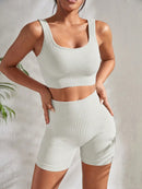 Conjunto de Yoga Sem Costura para Mulheres: Top Cropped e Shorts de Cintura Alta para Atividades Físicas