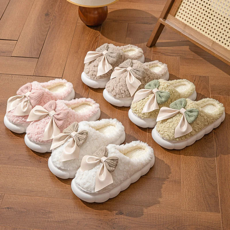 Pantufas Femininas de Pelúcia com Laço – Conforto e Maciez para o Inverno